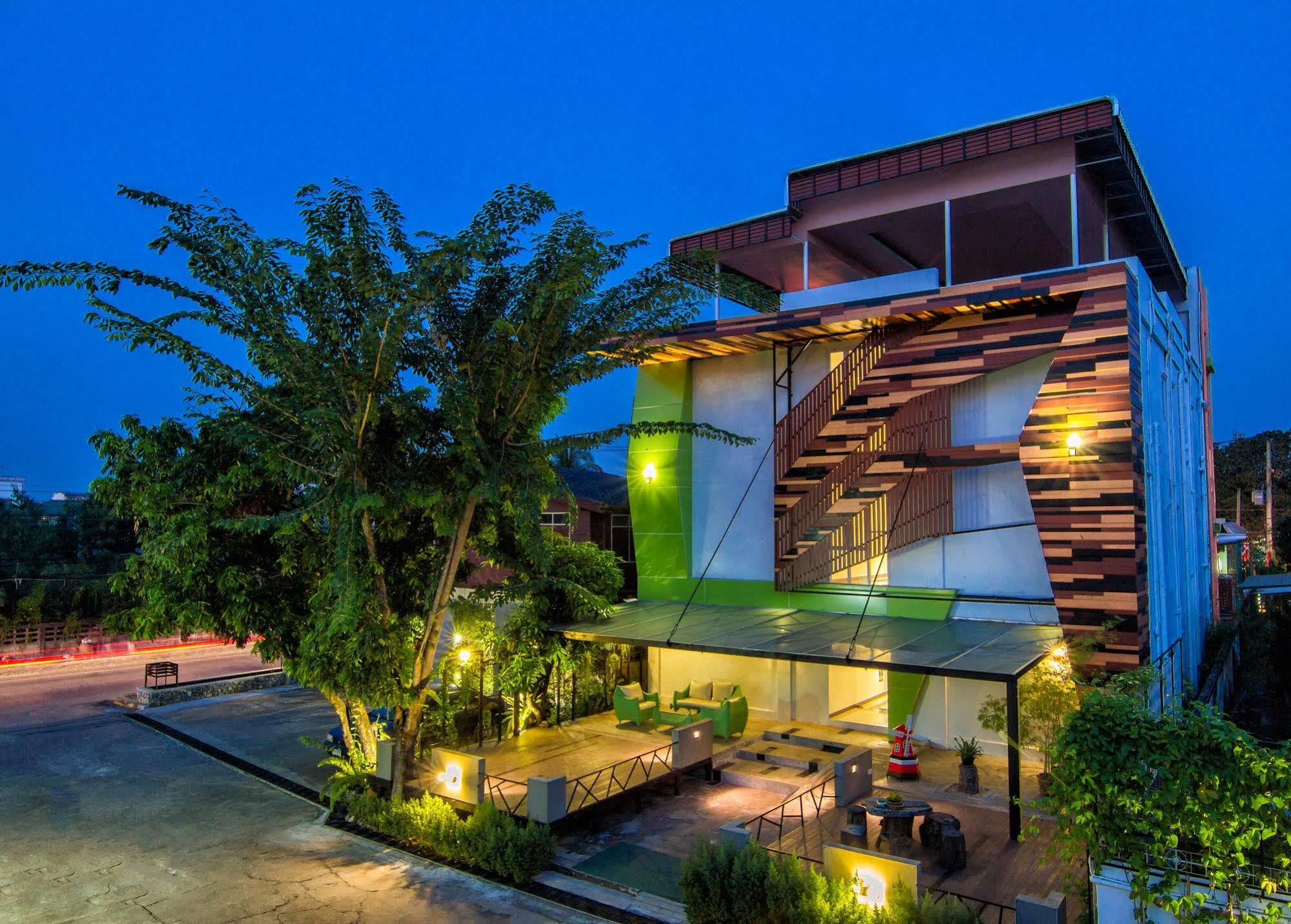 Delio Boutique Hotel Udon Thani Esterno foto